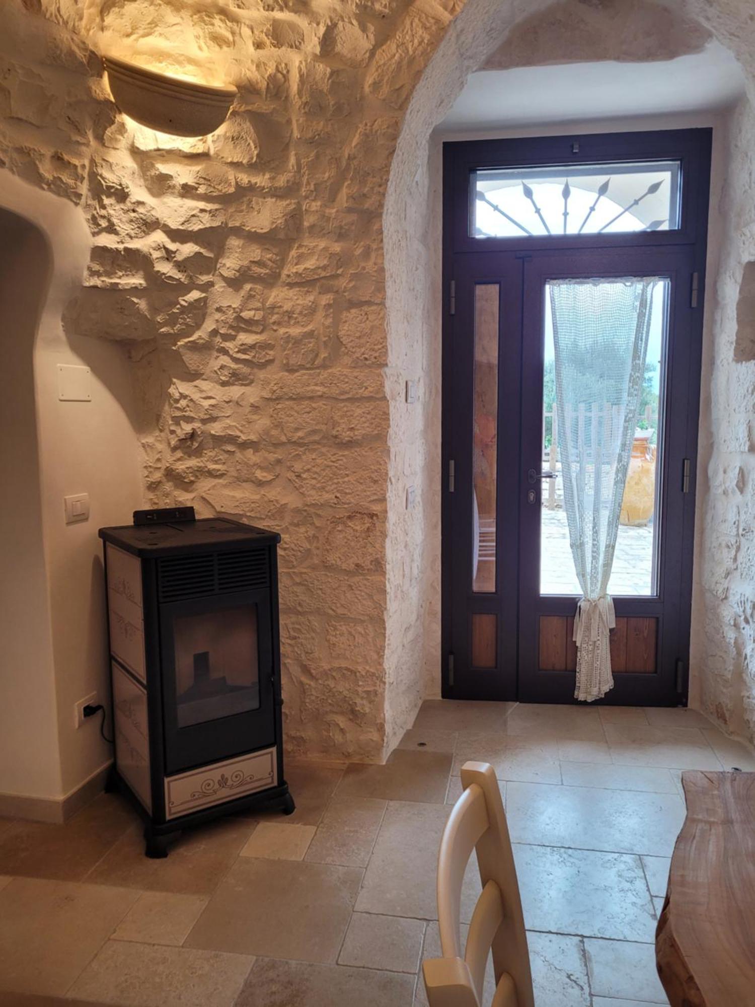 Valle D'Itria Trulli E Alcova Mikael Cisternino Buitenkant foto